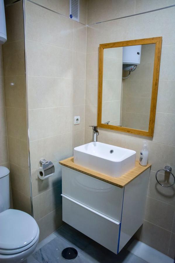 Apartamento Alfalfa Apartment Seville Ngoại thất bức ảnh